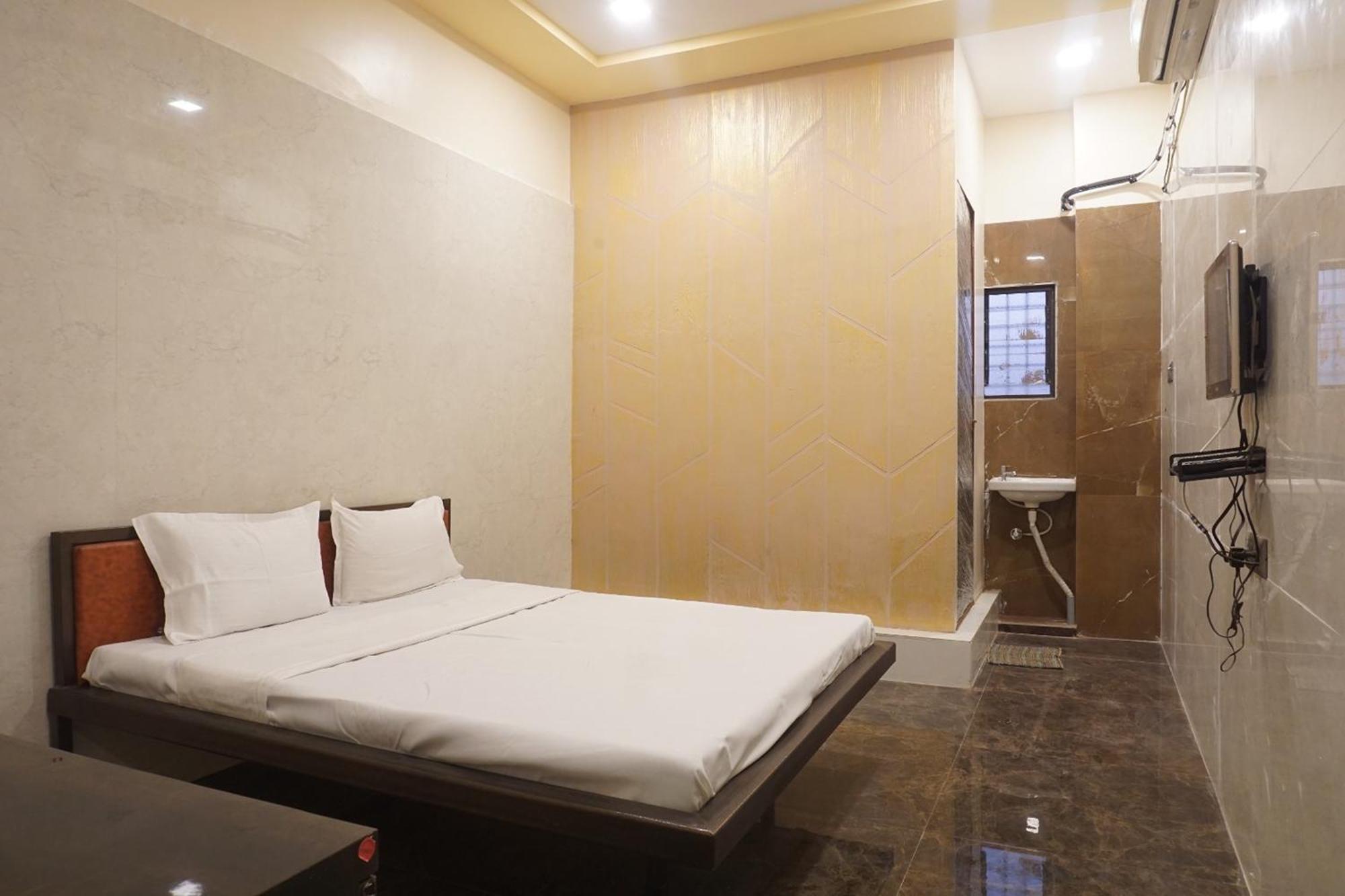 Yashraj Resorts Somatane Exterior foto